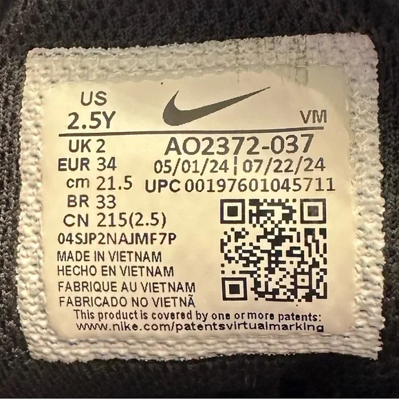 Nike Air Max 270 – Big Kids 2.5Y (Black / Orange) - Picture 7 of 10